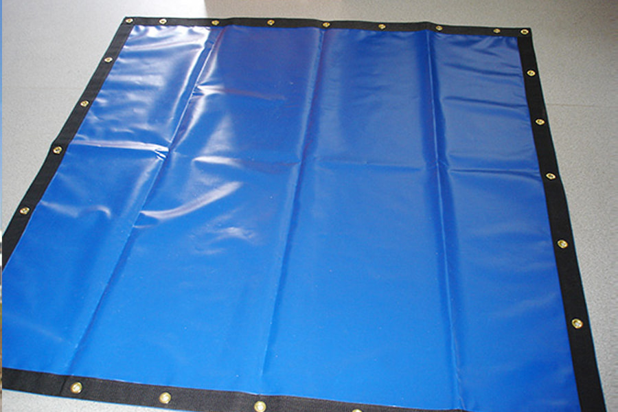 Trak Plastik Tugas Berat PVC Tarpaulin Penutup PVC Trak Tarpaulin